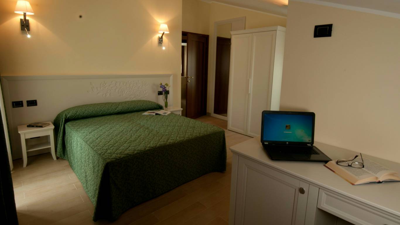 hotel-san-berardo-doppia-standard-3